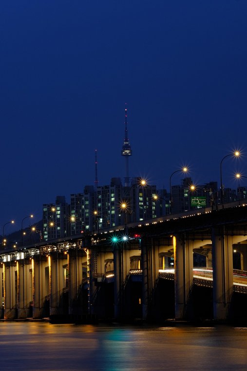 서울 남산 타워 - 이미지