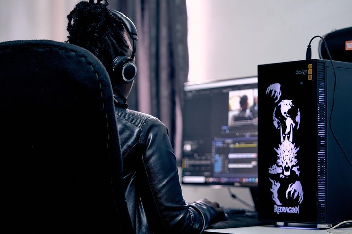 영상편집가 - 이미지