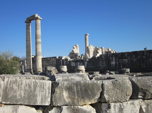 델포이 아폴론 신전 - 이미지