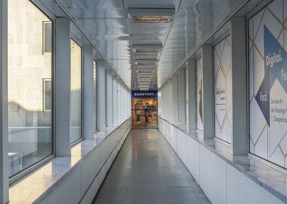 관점 전환 - 이미지