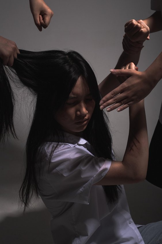 성폭력 - 이미지